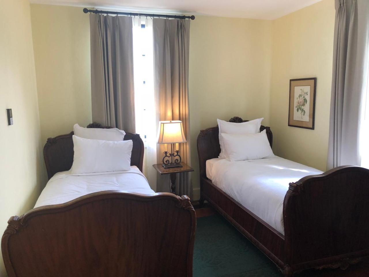 Wolf Creek Inn & Tavern Ngoại thất bức ảnh